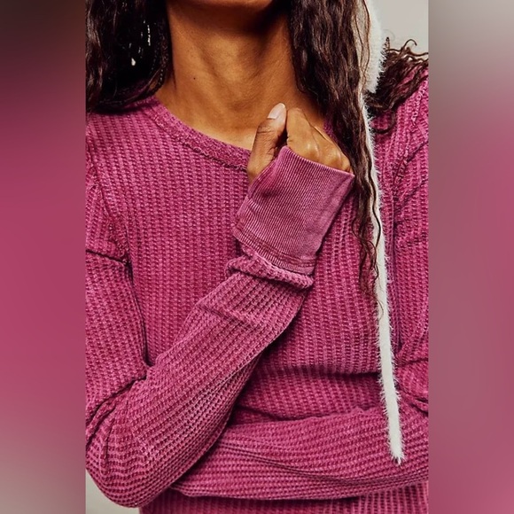 Free People Roll With It Thermal in Rhodedendron Pink Color. Raw Trim. Medium - Picture 2 of 10